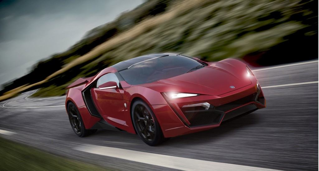 Lykan Hypersport adalah salah satu hypercar paling eksklusif dan mewah yang pernah diproduksi